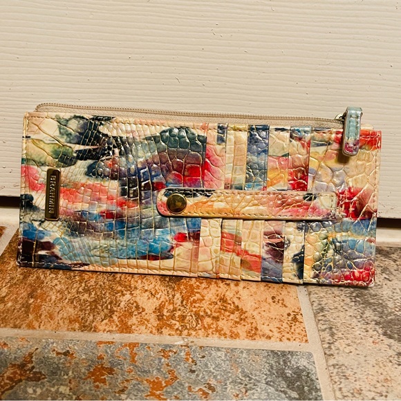 Brahmin Croc Embossed Leather Superbloom Credit Card Holder! - Picture 15 of 16